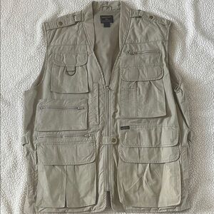 Woolrich Men's Light Tan Multi-Pocket Vest